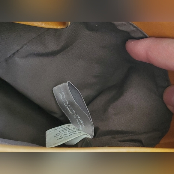 Matt and Nat Vintage Reiti Vegan Satchel - Picture 9 of 16